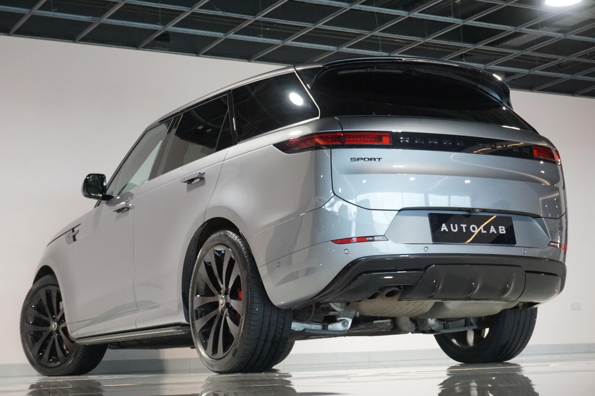 Land Rover Range Rover Sport 3.0 D300 MHEV Dynamic SE SUV 5dr Diesel Auto 4WD Euro 6 (s/s) (300 ps)